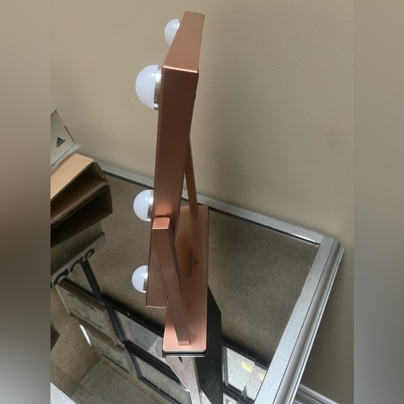 IMPRESSIONS VANITY Hollywood Tri-Tone Makeup Mirror Swivel Soft Touch Bronze - Picture 16 of 16